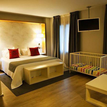 Hotel Tinas De Pechón Extérieur photo