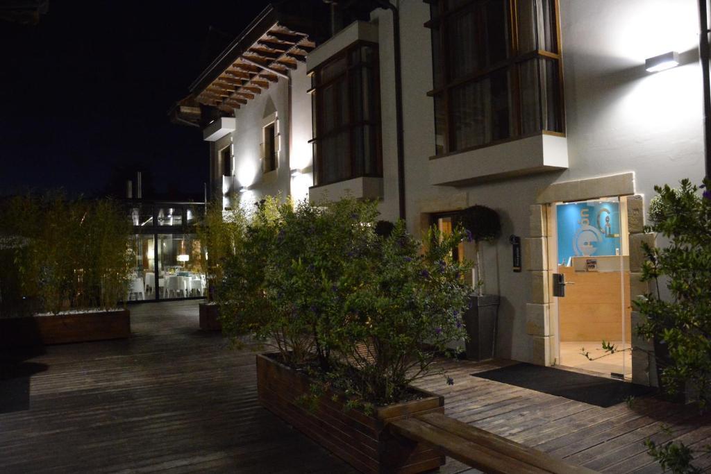 Hotel Tinas De Pechón Extérieur photo
