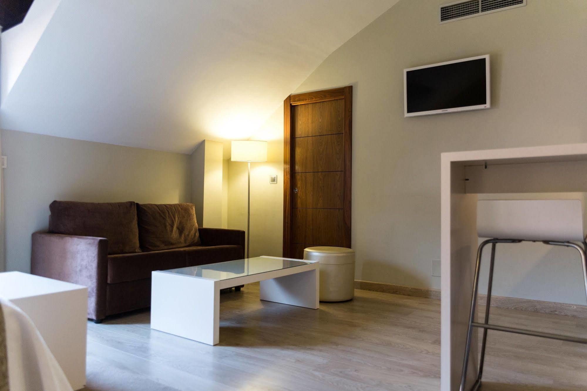 Hotel Tinas De Pechón Extérieur photo