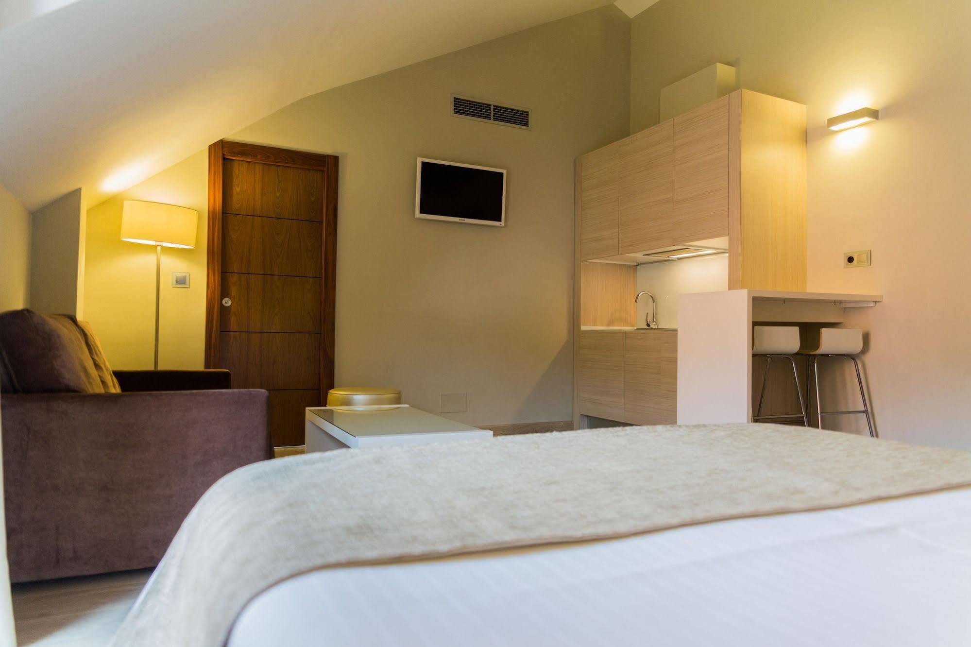 Hotel Tinas De Pechón Extérieur photo